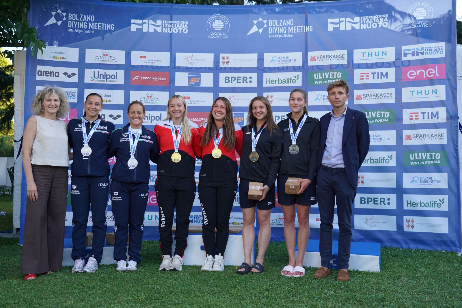 Two Early Medals for Canada in Bolzano